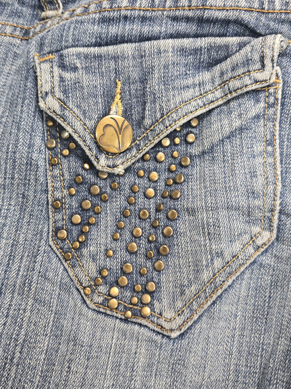 Y2k Fashion Bug Light Blue Denim Boyfriend Bermuda Shorts With Studs, Size 10 - Picture 7 of 8